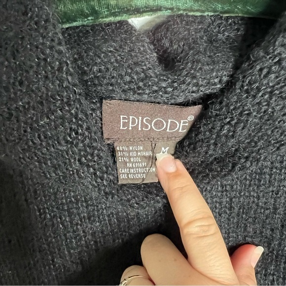 Vintage Episode Dark Gray Wool Blend Embellished Hem Semi Sheer Sweater Size M - Picture 7 of 7